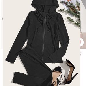 black legging and hoodie set!